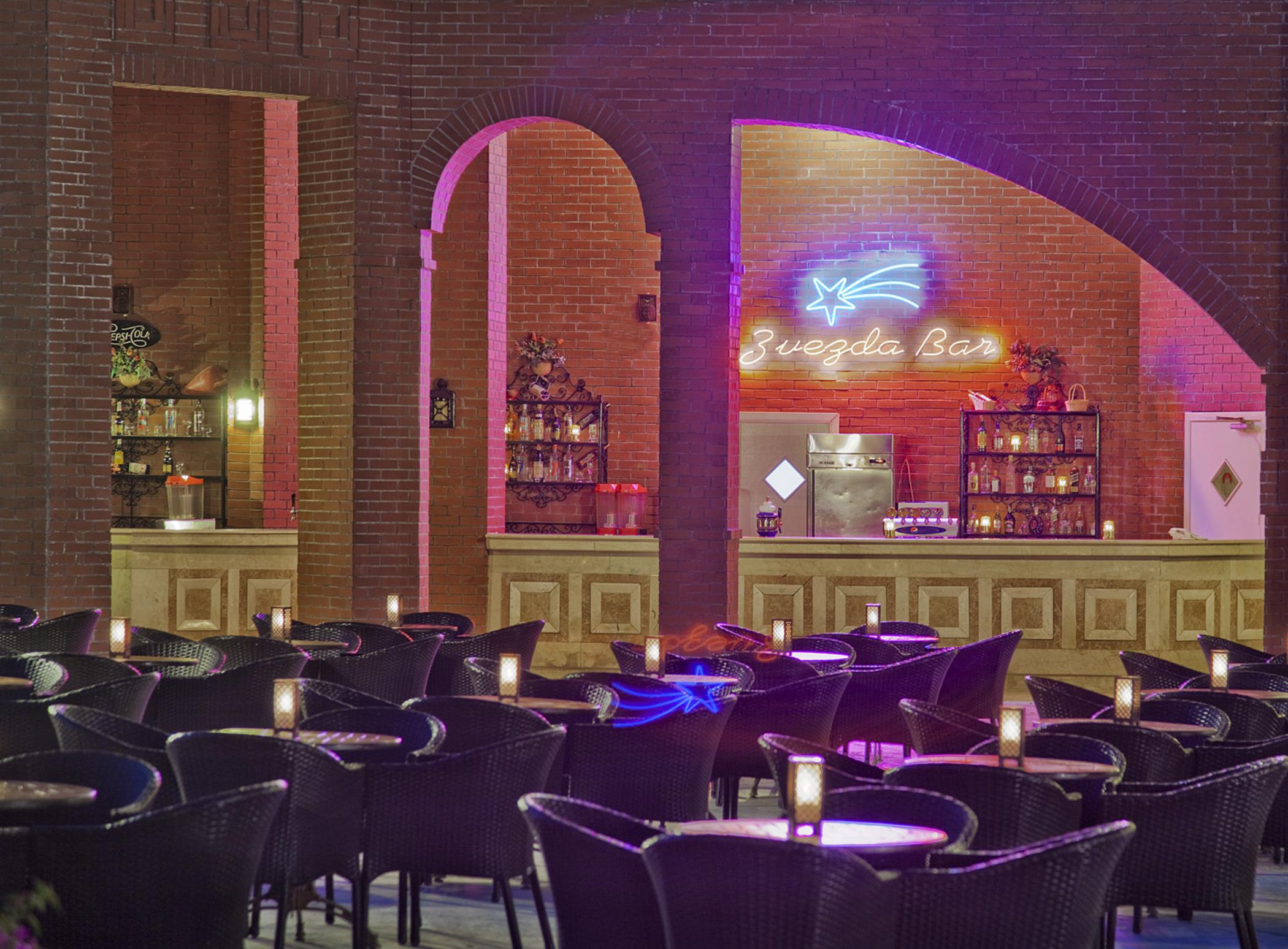 พีจีเอส เครมลิน พาเลซ Hotel อันตัลยา ภายนอก รูปภาพ The interior of the restaurant