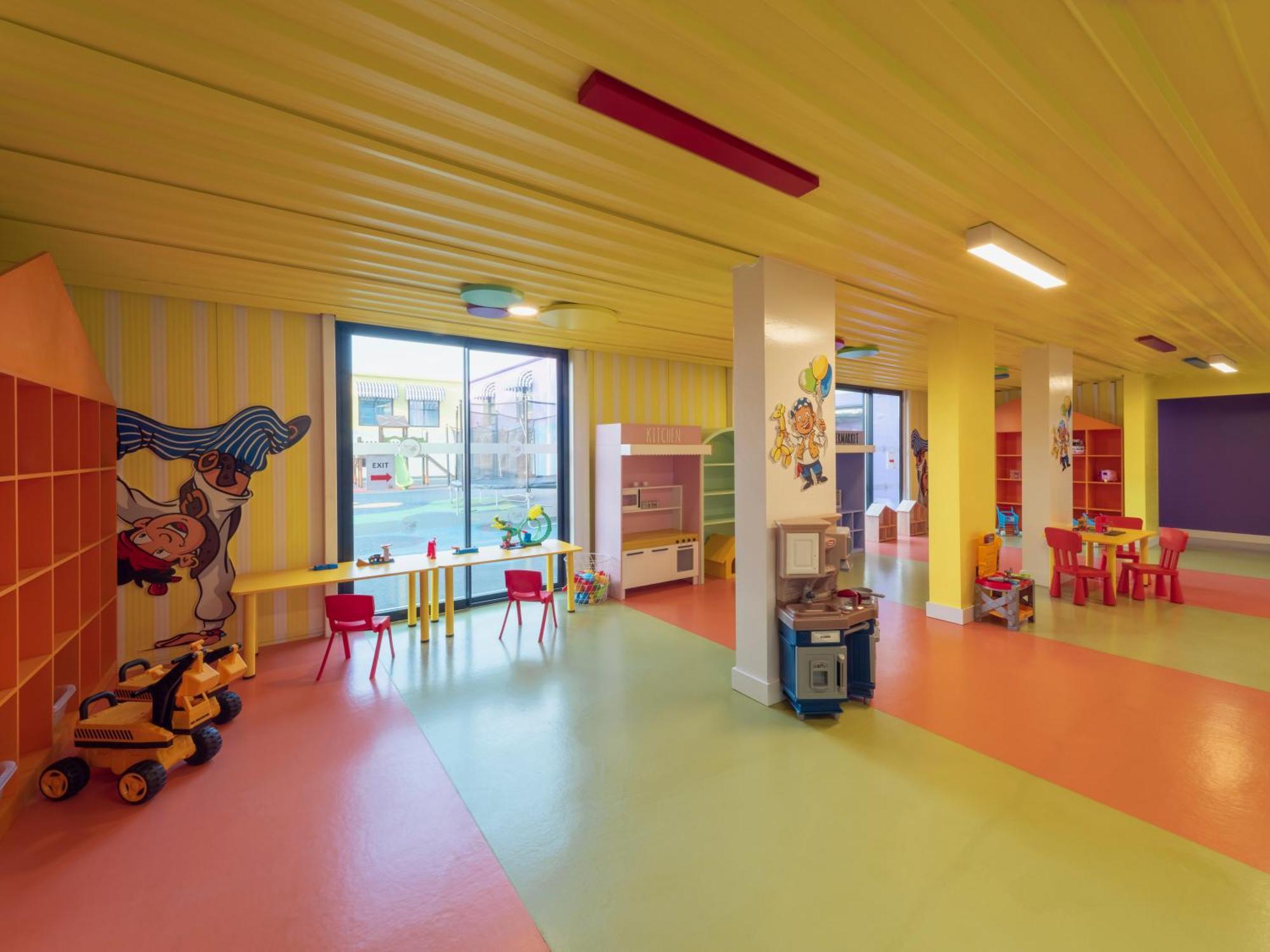พีจีเอส เครมลิน พาเลซ Hotel อันตัลยา ภายนอก รูปภาพ A nursery in France